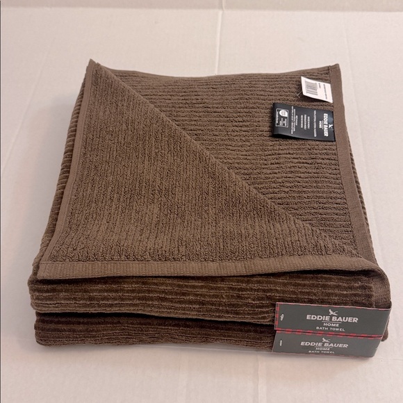 2pc EDDIE BAUER Cabin Corduroy Rib Solid Bath Towel Set - Chocolate -Brown - Picture 2 of 5